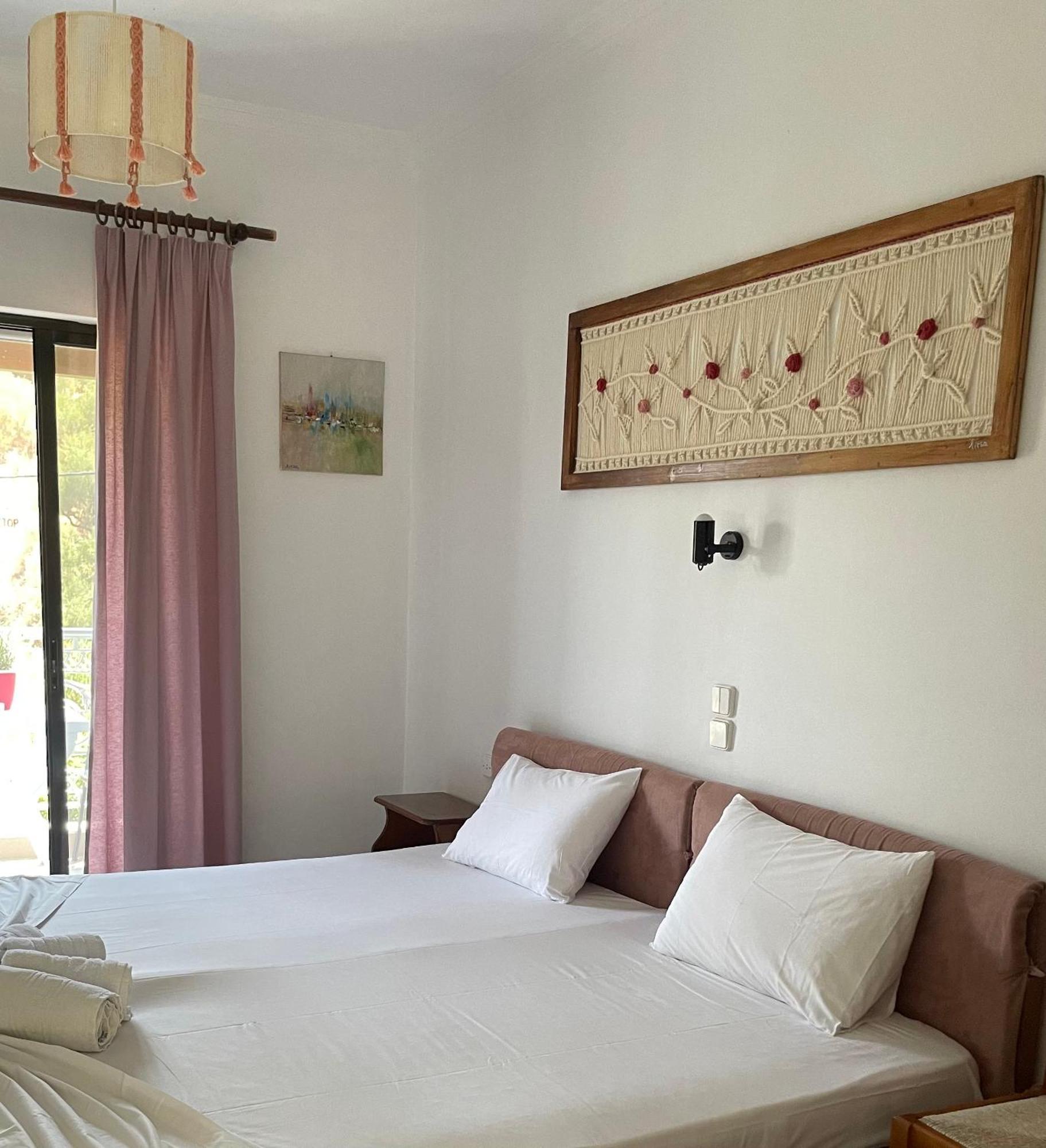Apartment Aktipis 1 *